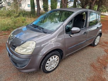 Renault Modus Grand 1.2 16V Dynamique