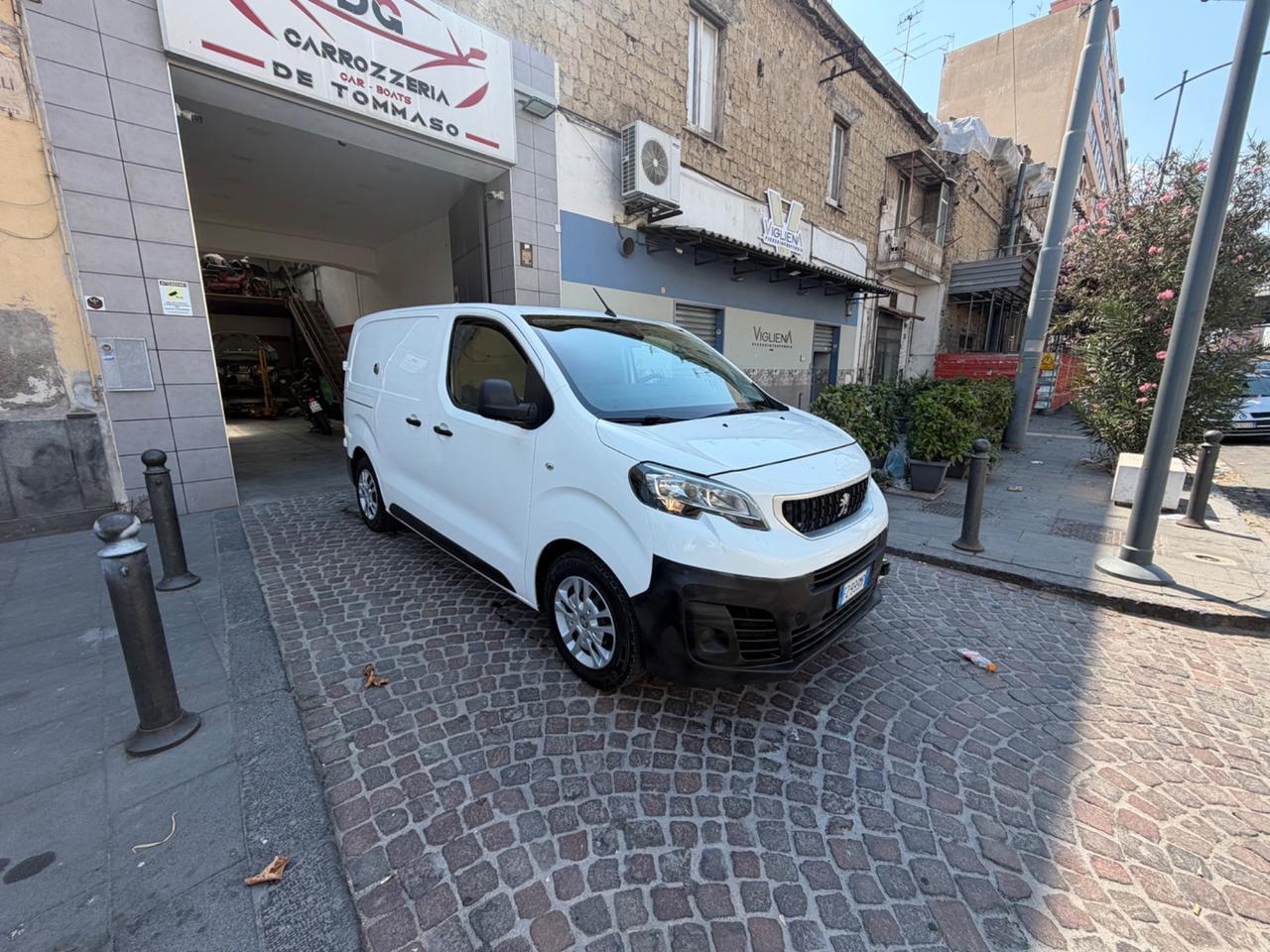 Peugeot expert 1.5 turbo diesel L1H1 2020