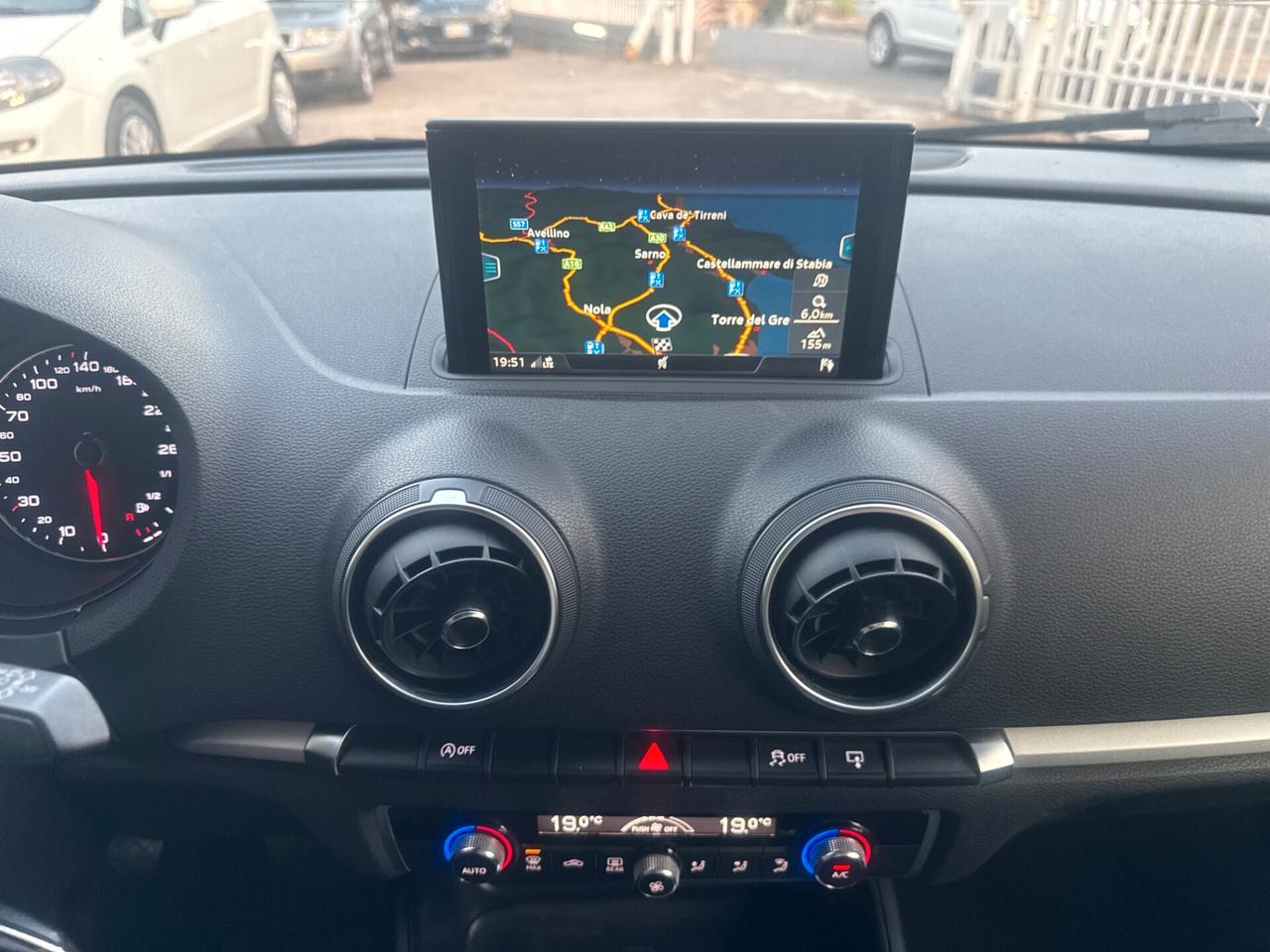 Audi A3 Sportback 1.6 TDI 110CV Sport LED NAV