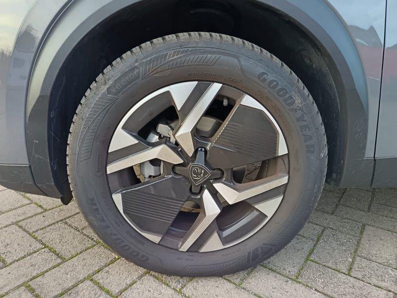 Peugeot 2008 2008 PureTech 130 S&S EAT8 GT