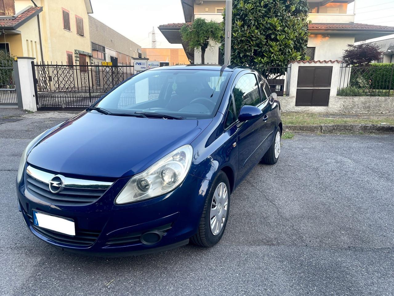 Opel Corsa 1.2 3 porte Sport Benzina per Neopatentati