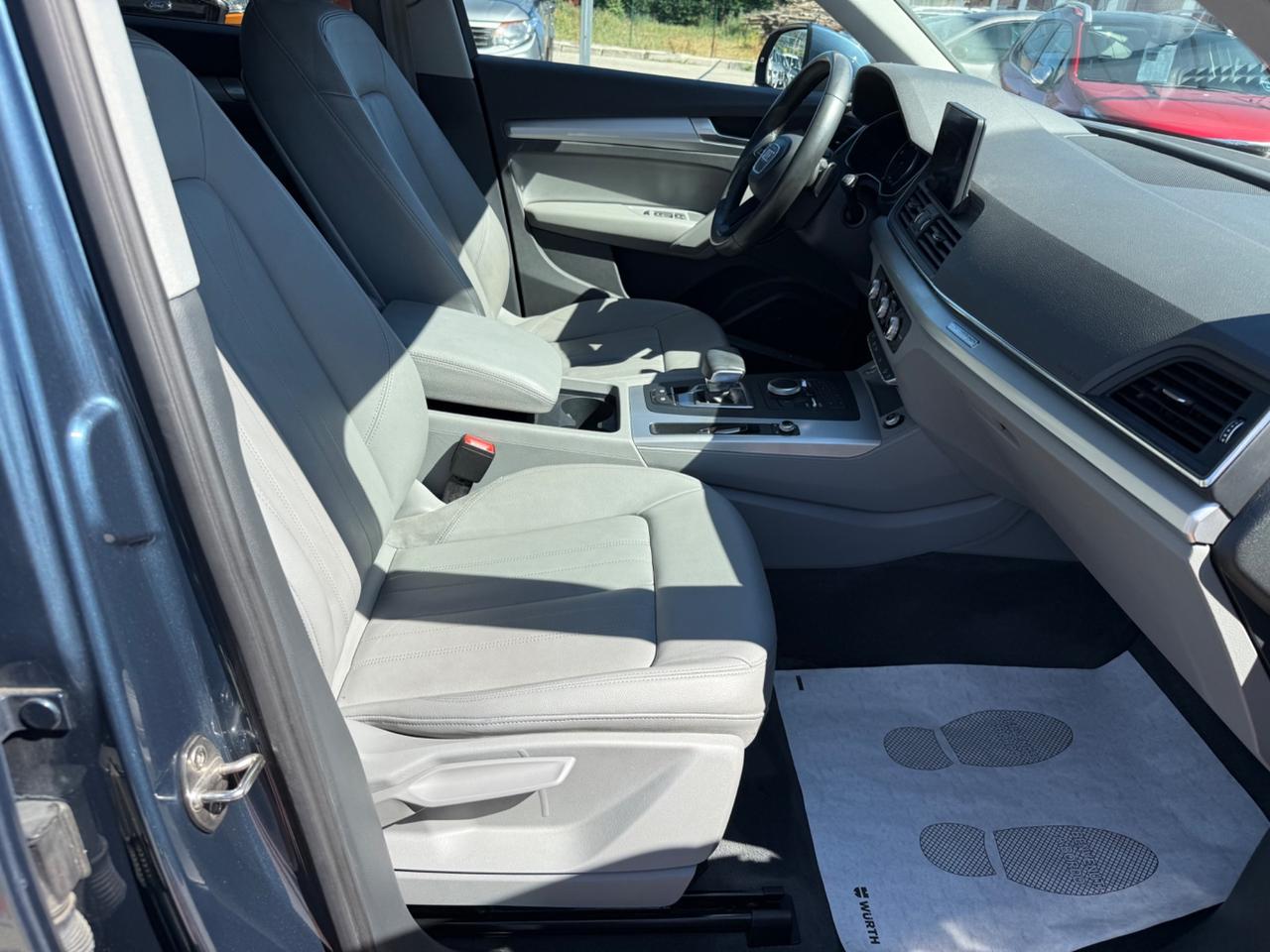 Audi Q5 2.0 TDI 190 CV quattro S tronic Sport