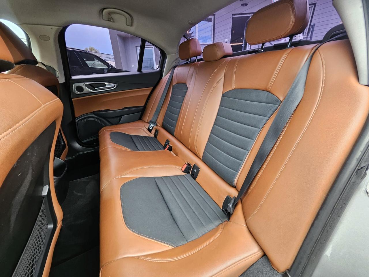Alfa Romeo Giulia 2.2 Turbodiesel 180 CV AT8 Super