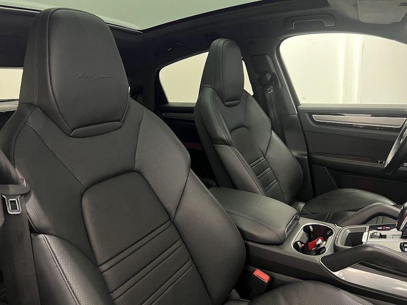 Porsche Cayenne Cayenne 4.0 V8 Turbo