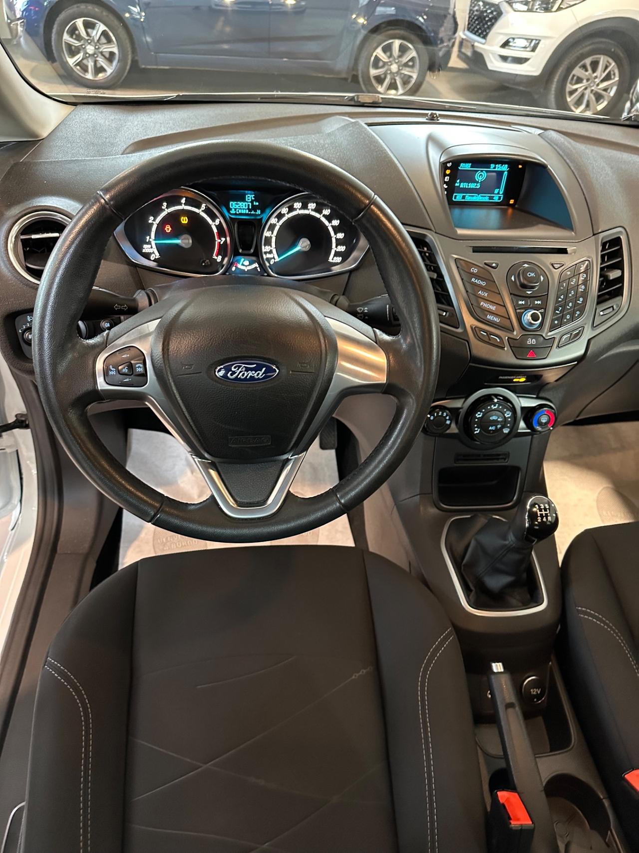 Ford Fiesta 1.2 60CV 5 porte Titanium