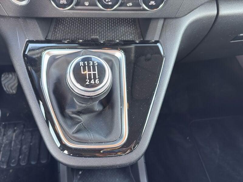 Renault Kangoo 1.3 TCE 130 EQUILIBRE