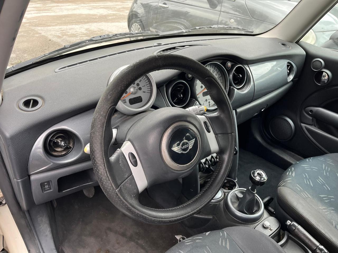 Mini 1.6 16V One de luxe