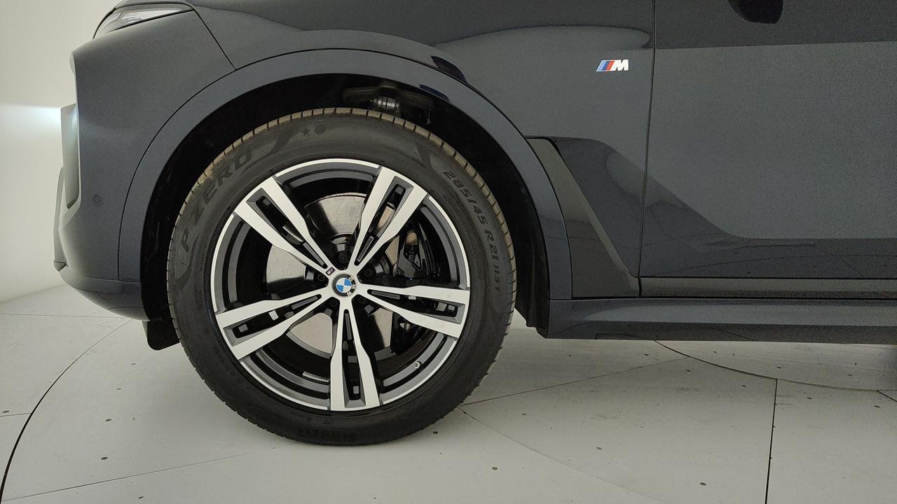 BMW X7 G07 2022 - X7 xdrive 40d 48V MSport auto 7p.ti