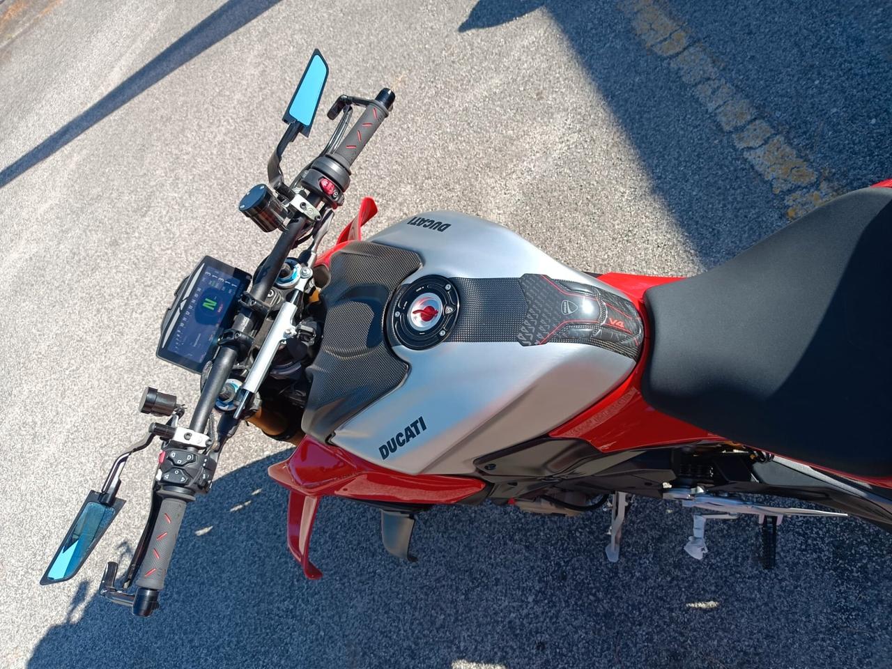 Ducati Streetfighter V4 S