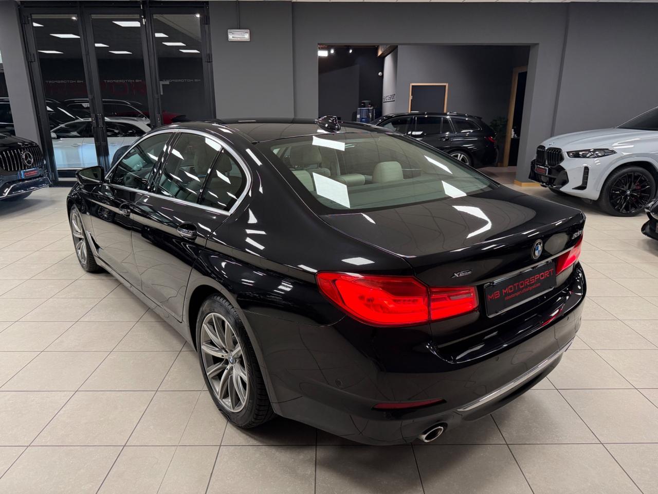 Bmw 520 LUXURY X DRIVE