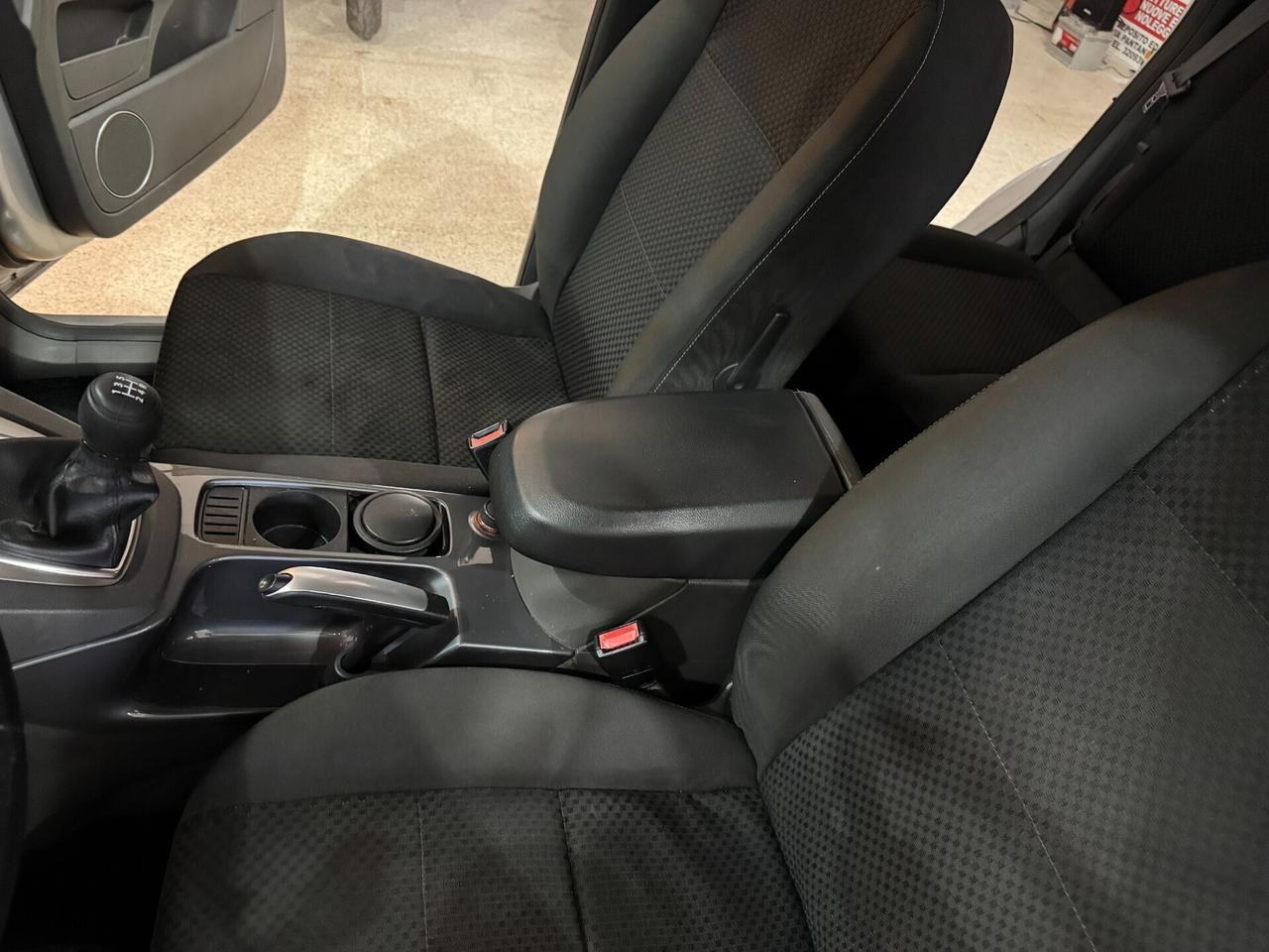 Ford C-Max 1.6 TDCi 90 CV Titanium OK NEOPATENTATI