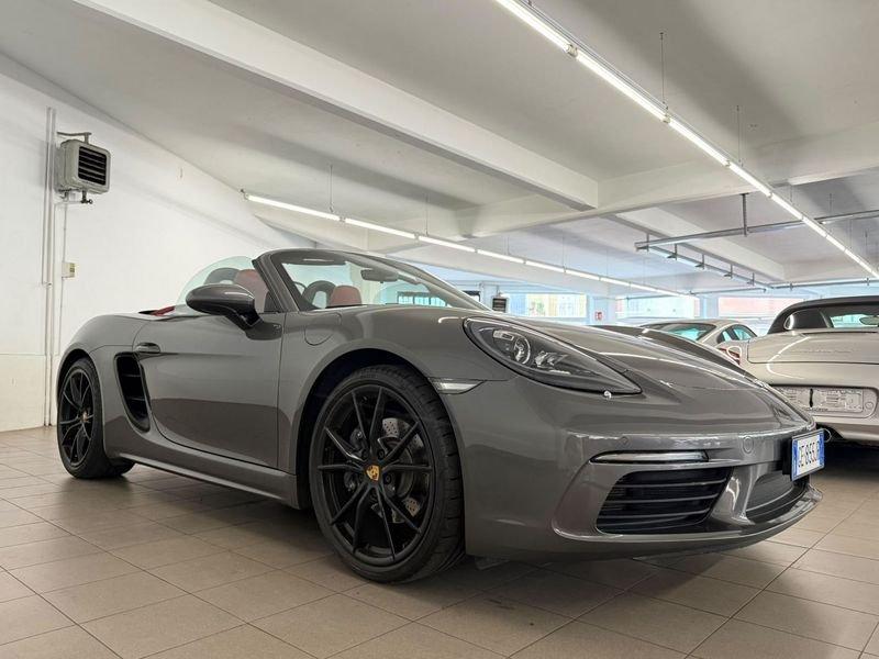 Porsche 718 2.0 Boxster