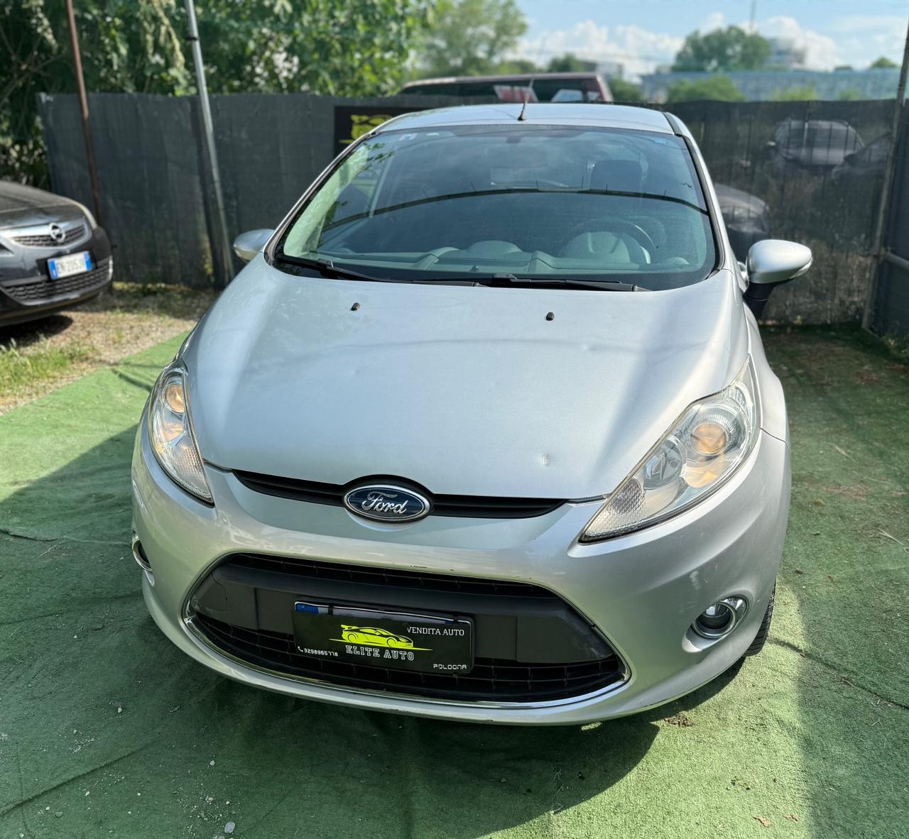Ford FIESTA 1.4 GPL TITANIUM 5 PORTE NEOPATENTATI