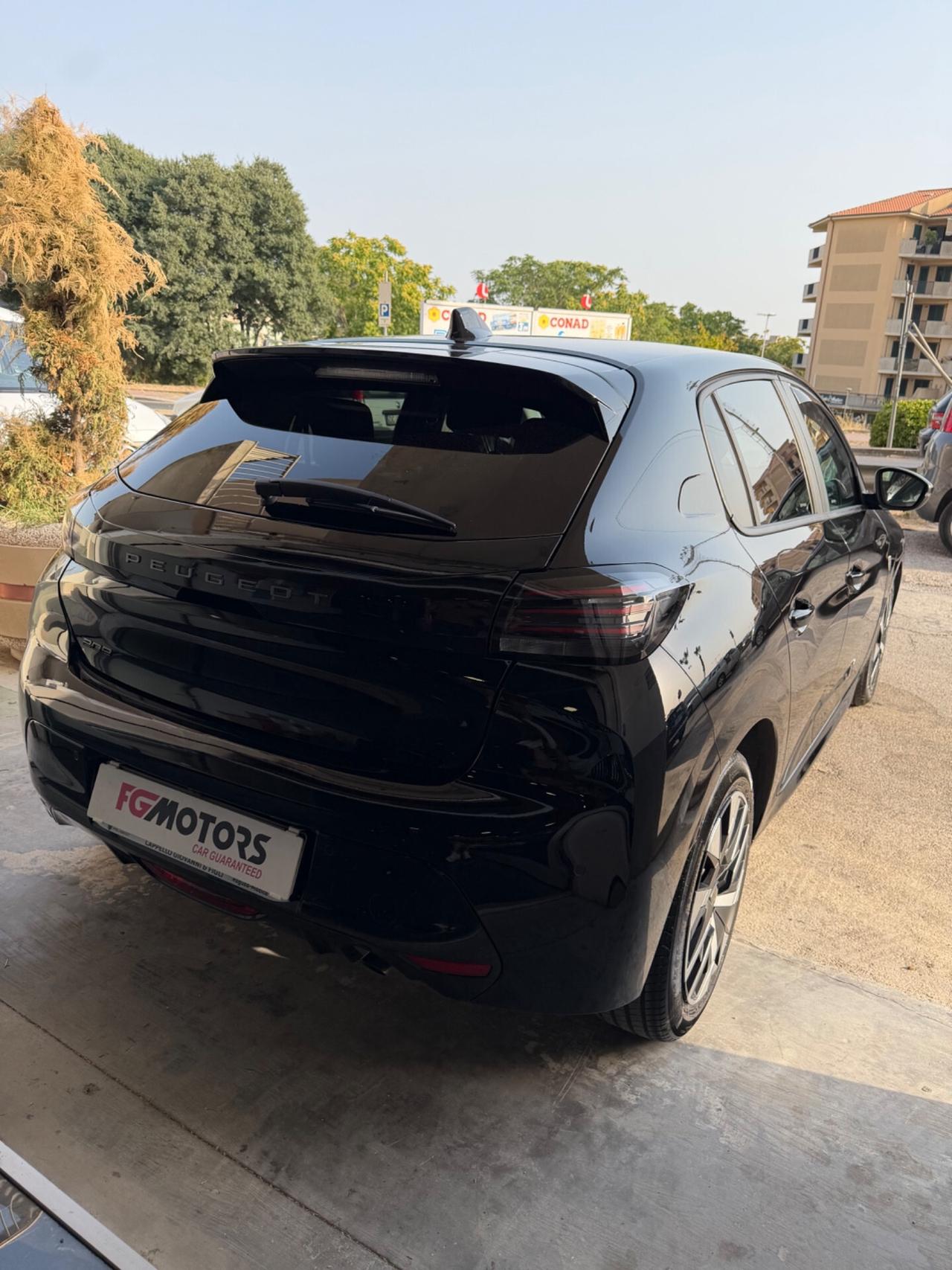 Peugeot 208 Hybrid 110 e-DCS6 Allure