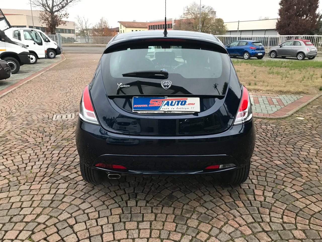 Lancia Ypsilon 1.2 69 CV 5 porte Gold