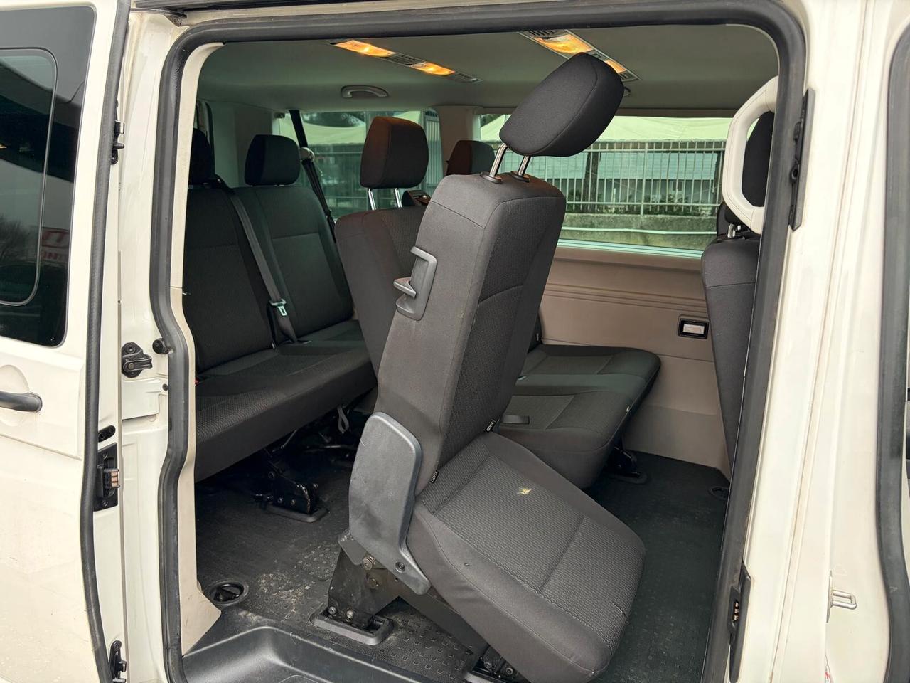 Volkswagen T6 Caravelle 2.0 TDI 102 cv 9 posti