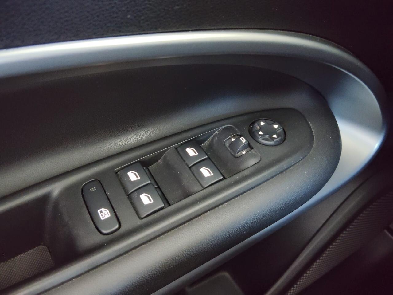 Jeep Avenger 1.2 Turbo 100 CV Altitude