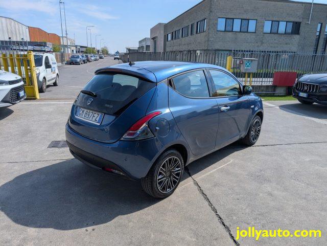 LANCIA Ypsilon 1.0 FireFly 5P S&S Hybrid Gold 5 posti - Ruotino