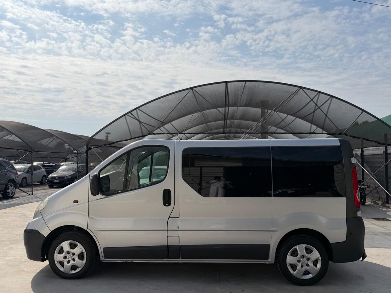 Opel Vivaro 27 2.0 CDTI PC-TN Combi 9 posti Fap