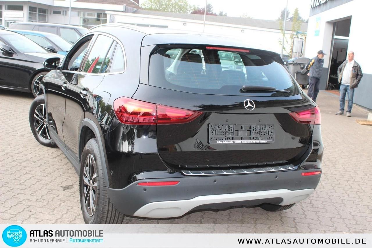 Mercedes-benz GLA 180 Automatic Progressive Advanced Plus