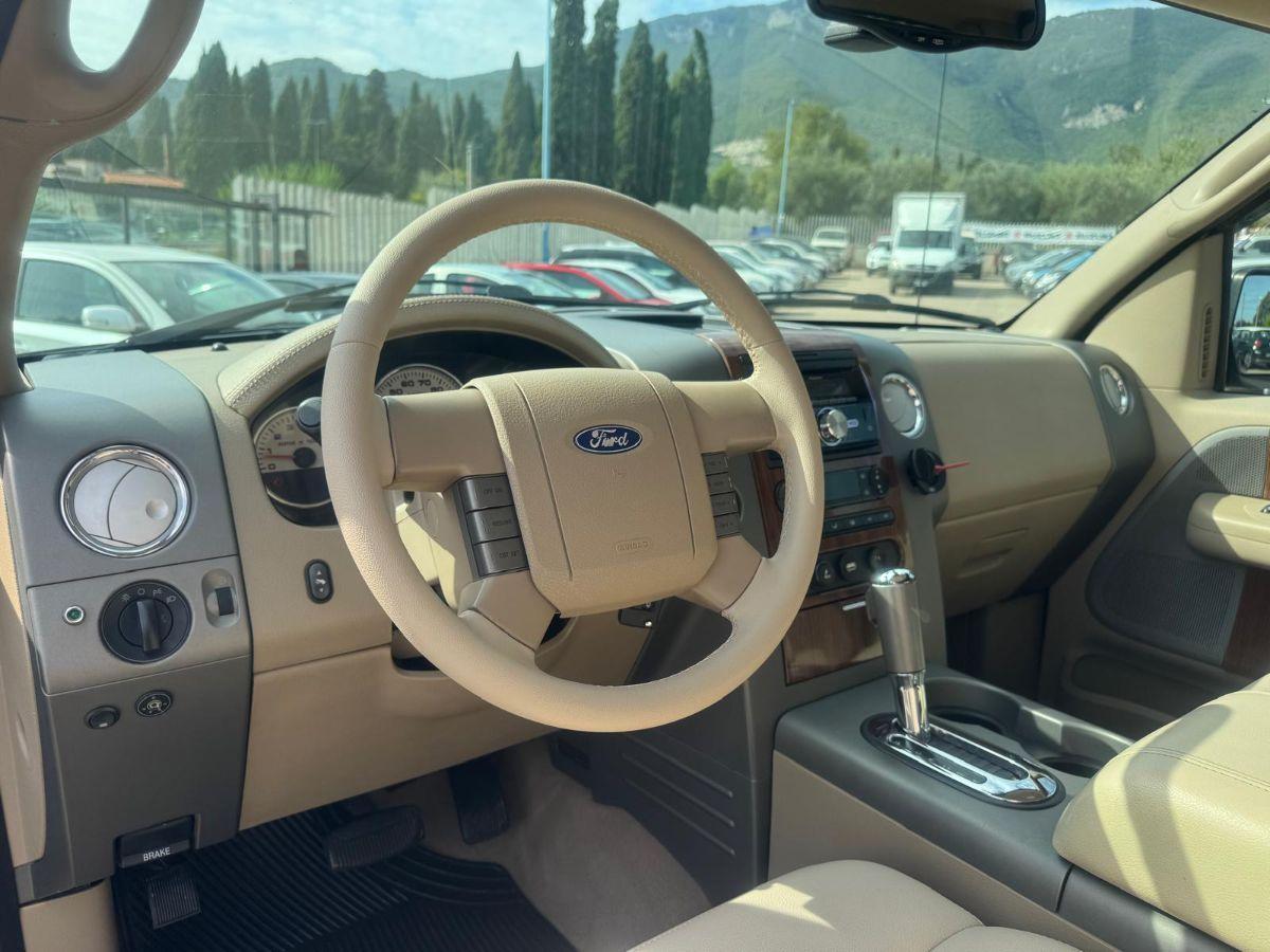 FORD - F 150 LARIAT 5,4 TRITON