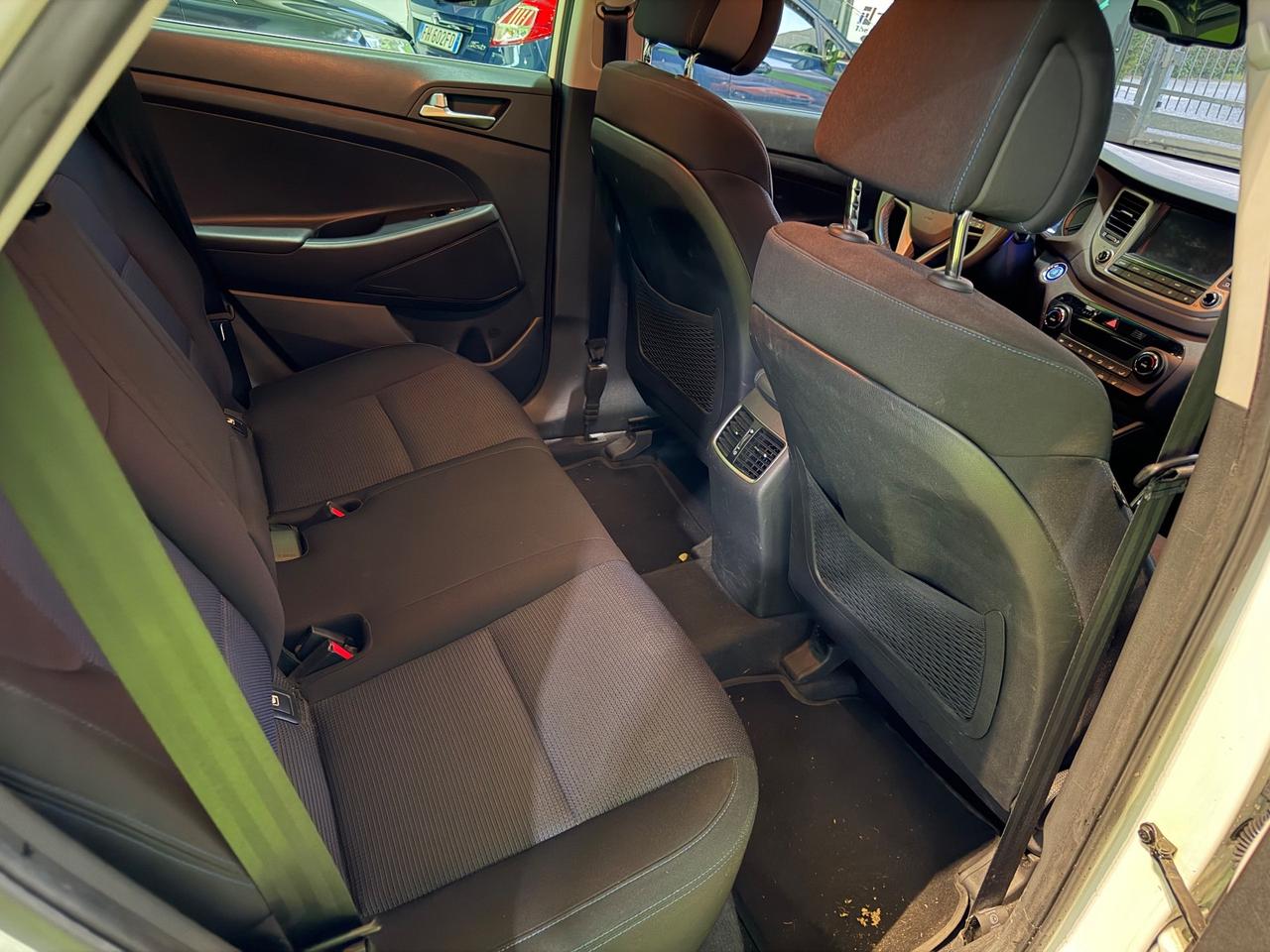 Hyundai Tucson 1.7 CRDi Comfort NAVI-TELECAMERA