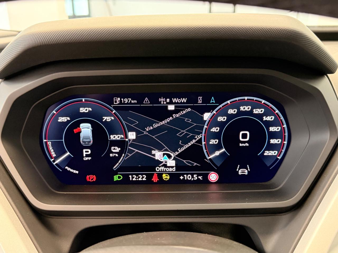 Audi Q4 40 e-tron S line Iva deducibile