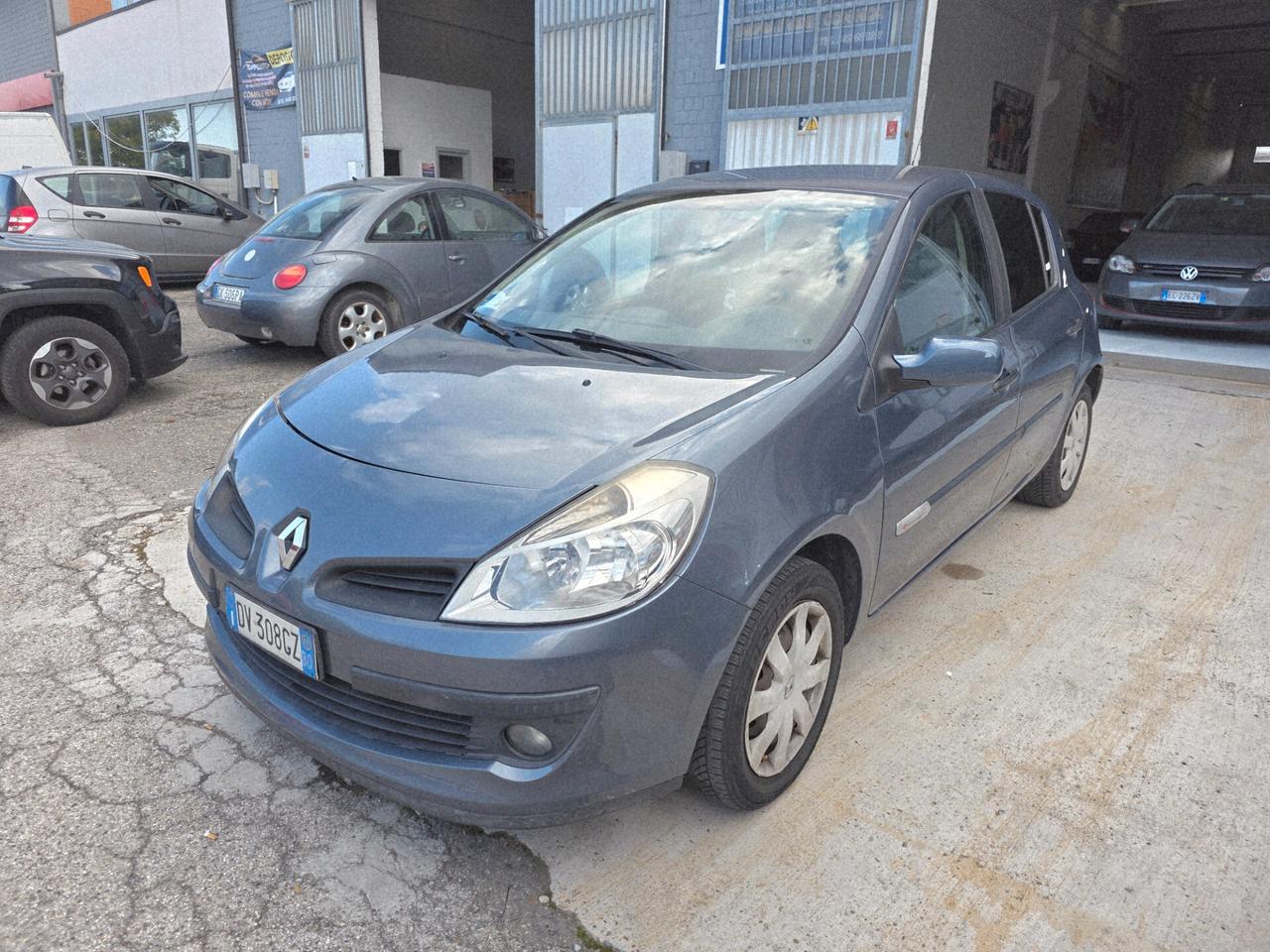 Renault Clio 1.2 16V 5 porte GPL Confort