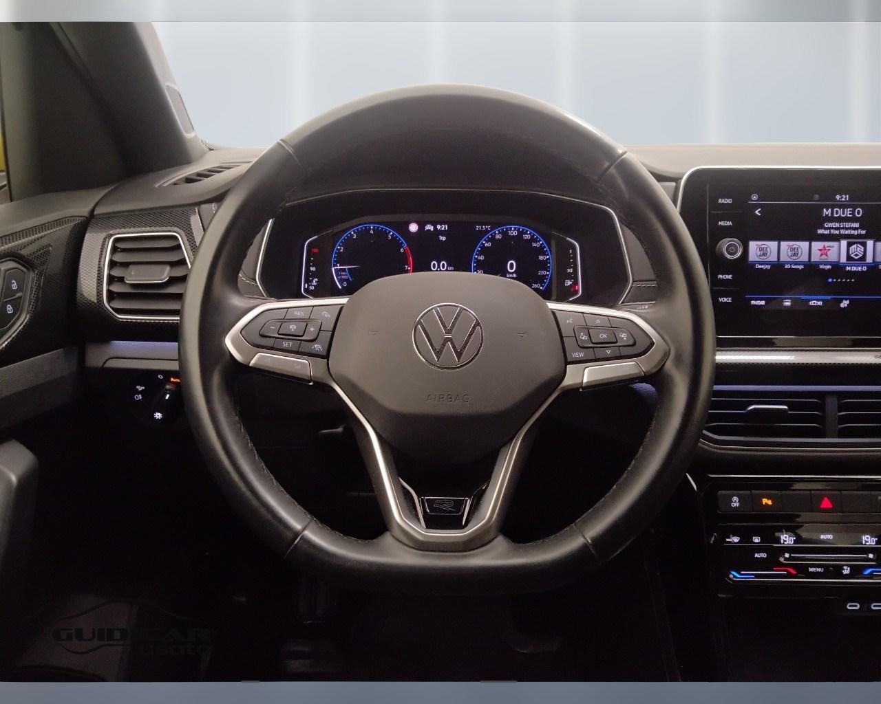 VOLKSWAGEN T-Cross 2024 - T-Cross 1.0 tsi R-Line 115cv