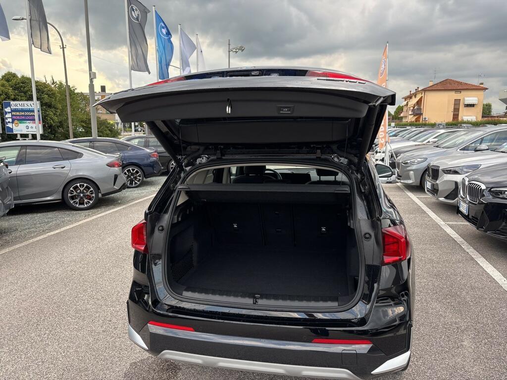 BMW X1 18 d X-Line sDrive DCT