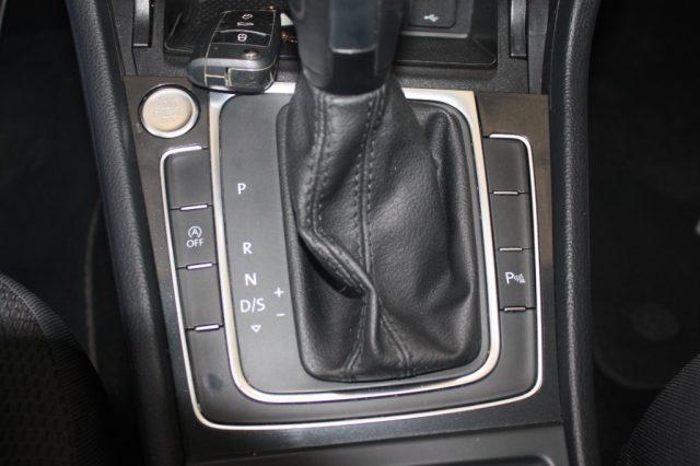 VOLKSWAGEN Golf 2.0 TDI DSG 5p. Business *Garantita*