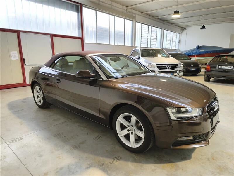 Audi A5 Cabrio 1.8 TFSI 170 CV Ambiente - Cambio Manuale