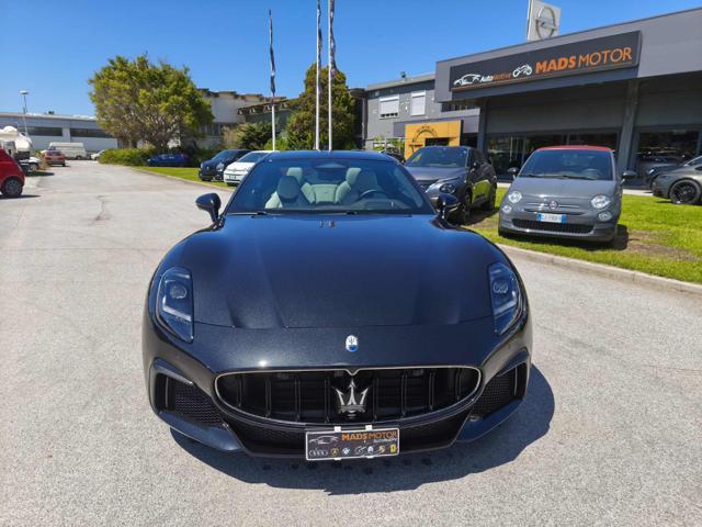 MASERATI GranTurismo V6 550 CV AWD Trofeo