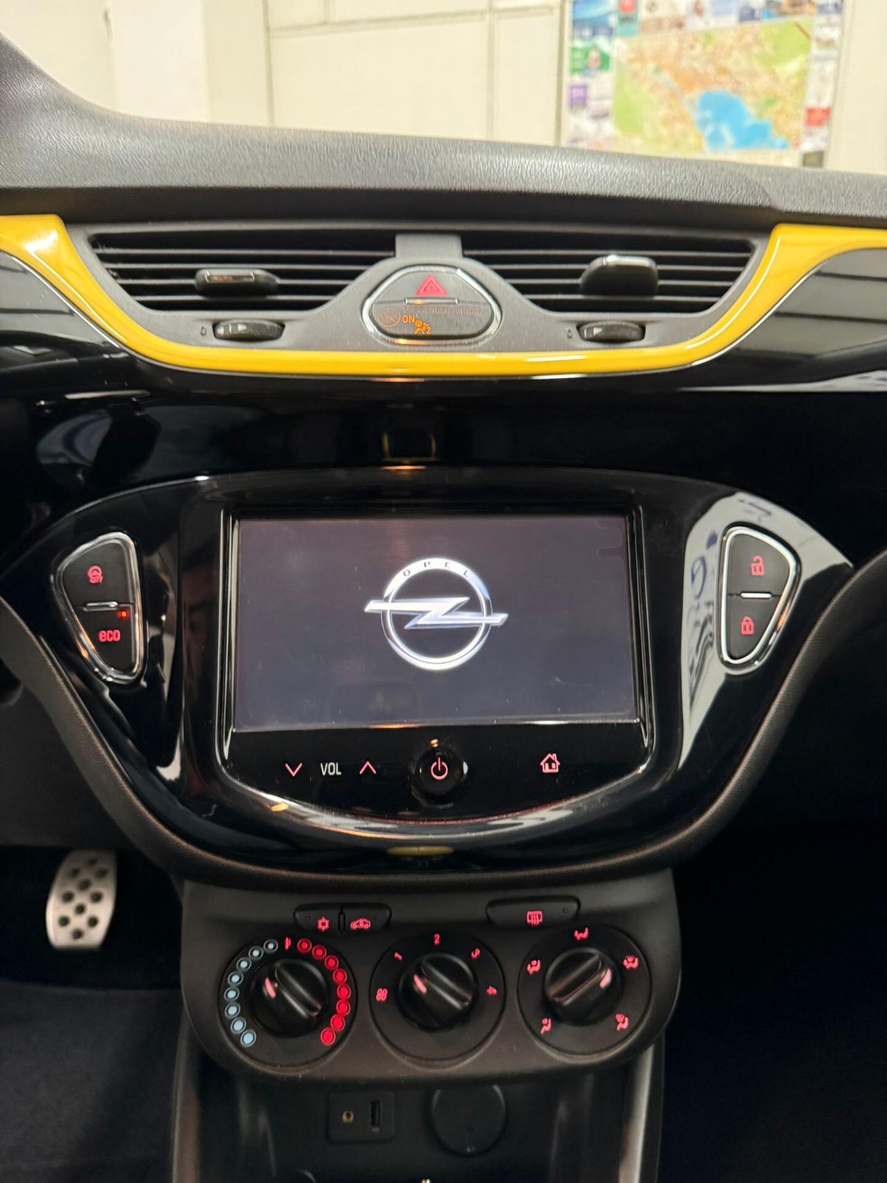 Opel Corsa 1.3 CDTI ecoFLEX 95CV Start&Stop Coupé b-Color