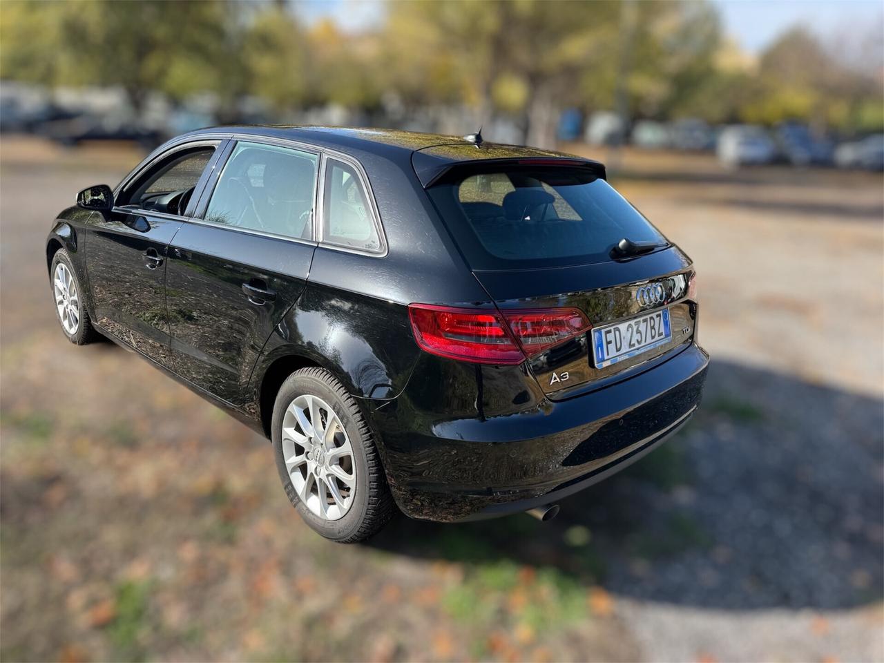 AUDI A3 SportBack 1.6 dci diesel -2016
