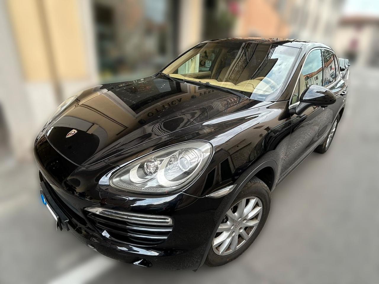 Porsche Cayenne 3.0 V6 tdi tiptronic
