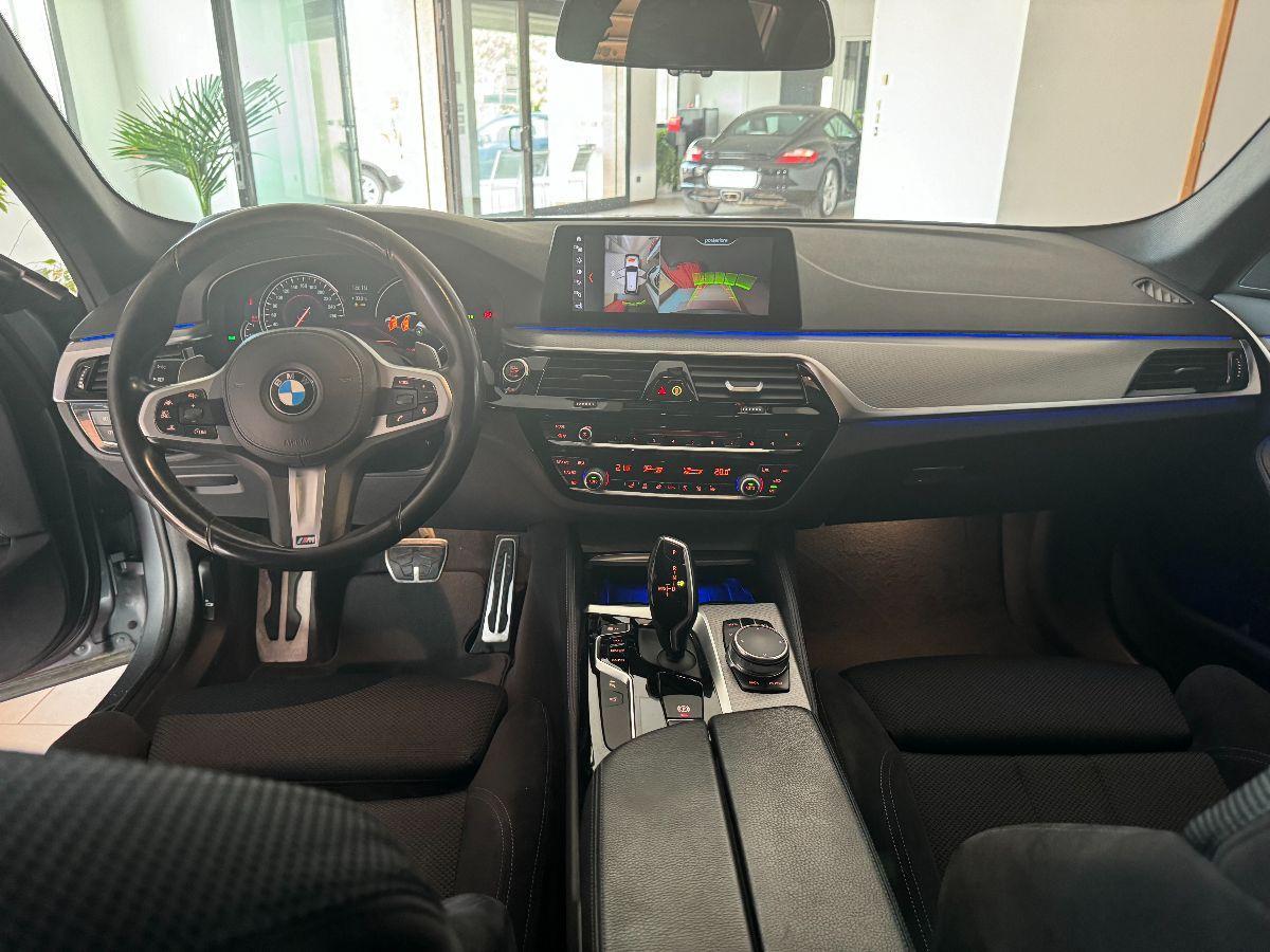 BMW - Serie 5 520 Touring Msport
