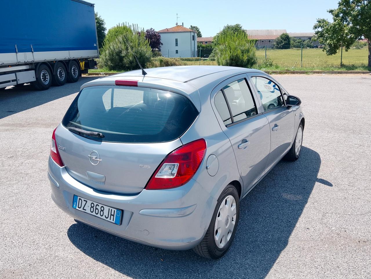 Opel Corsa 1.2 cc IMPIANTO Gpl perfetto stato