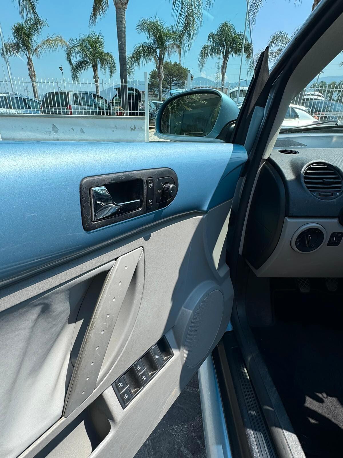 Volkswagen New Beetle 1.9 TDI 101CV Cabrio FULL OPTIONAL