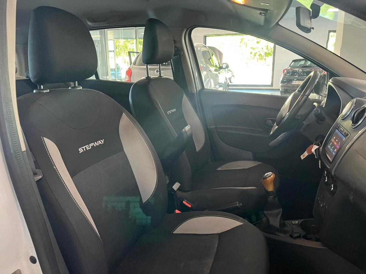 Dacia Sandero 0.9 TCe 12V TurboGPL 90CV Start&Stop Ambiance