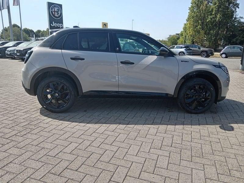 FIAT 600 1.2 Hybrid 145cv Sport Ed Mil Cort 26