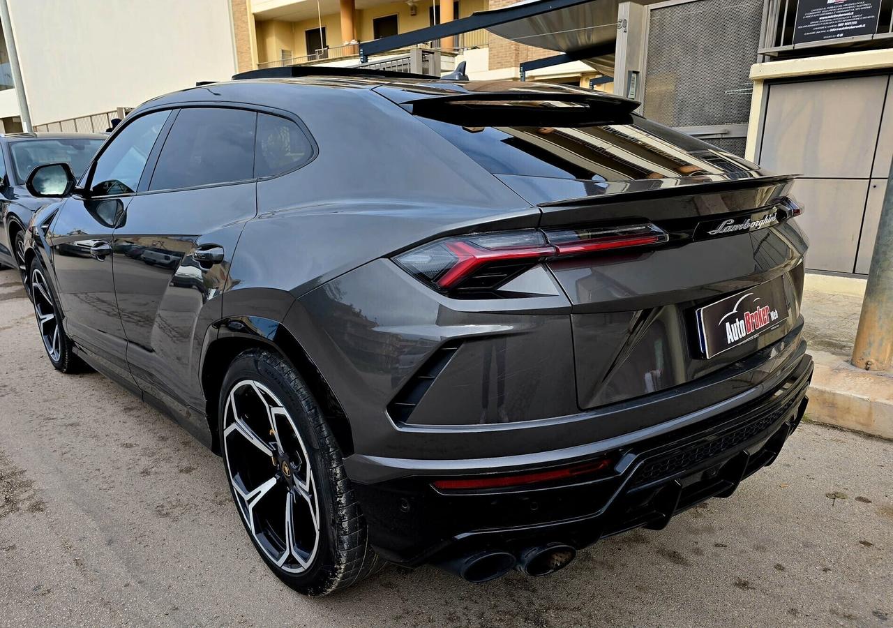 LAMBORGHINI URUS 4.0 650cv UFFICIALE