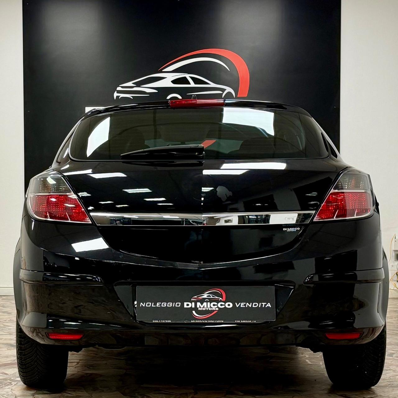 Opel Astra GTC 1.4 16V Twinport 3 porte Enjoy