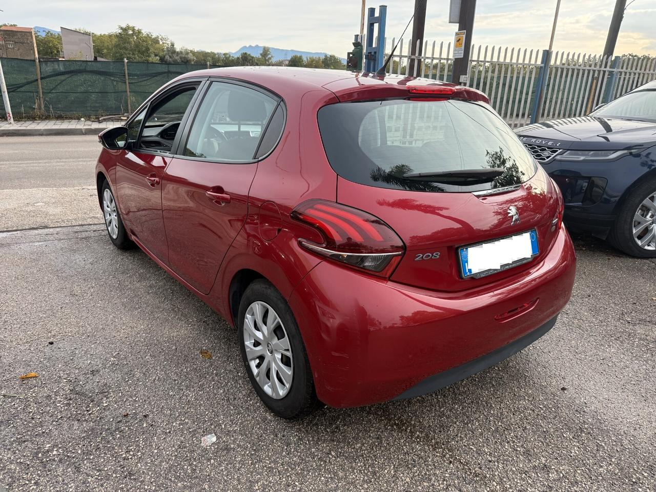 Peugeot 208 - 1.2 68 cv 5 porte - 2017
