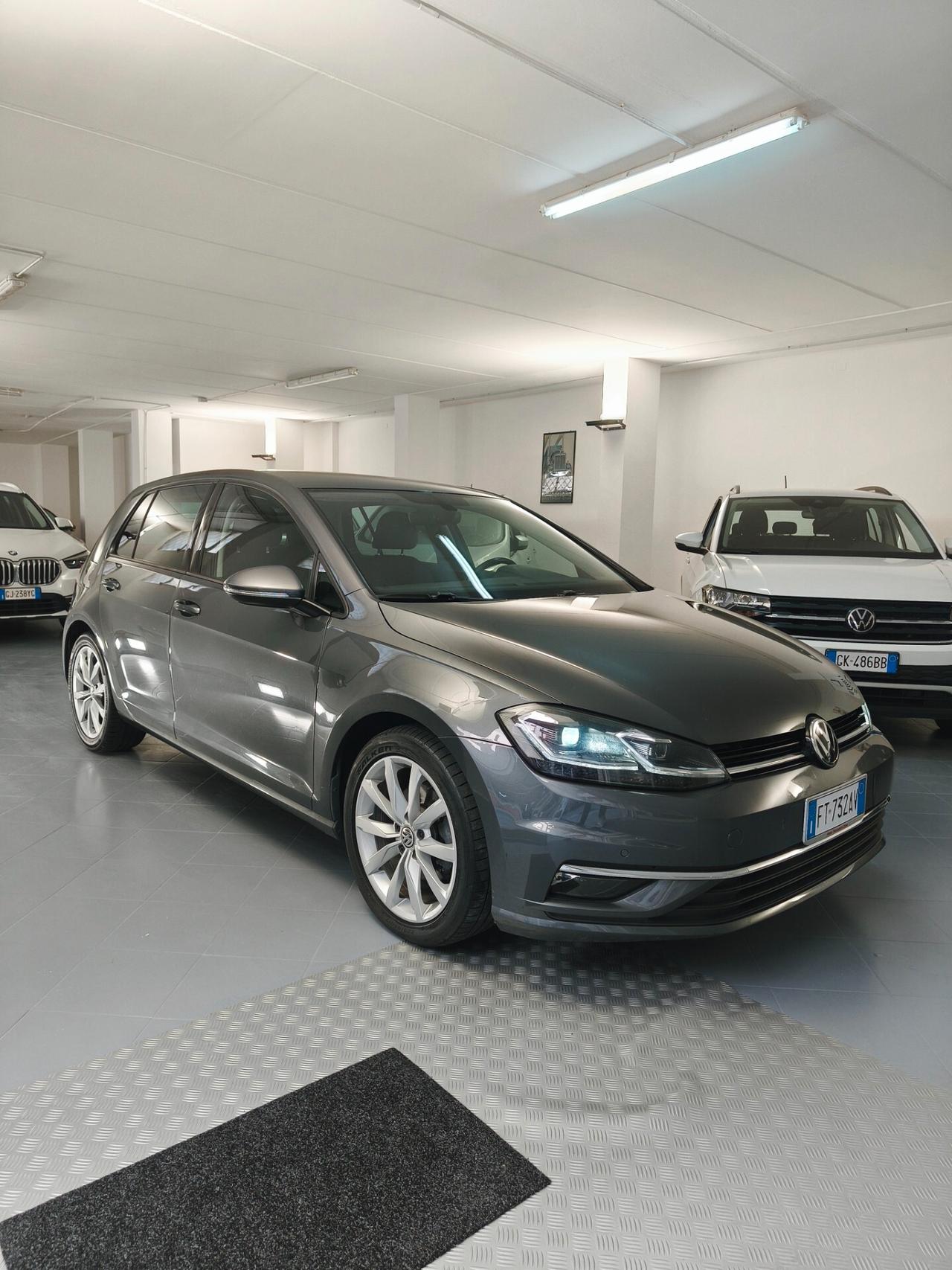 Volkswagen Golf 1.6 TDI 115 CV DSG -B.E.L.L.I.S.S.I.M.A.-