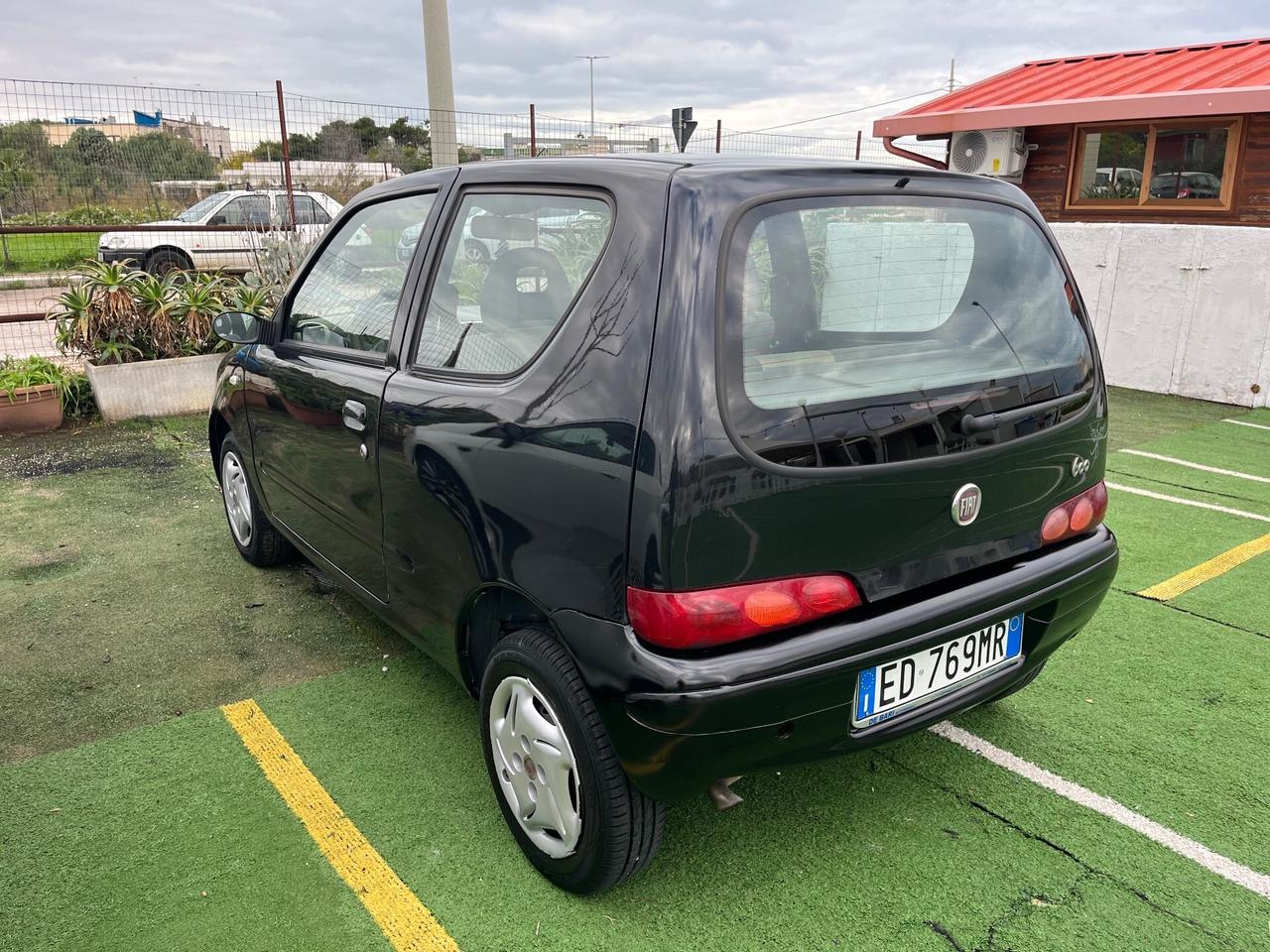 Fiat 600 1.1 Active