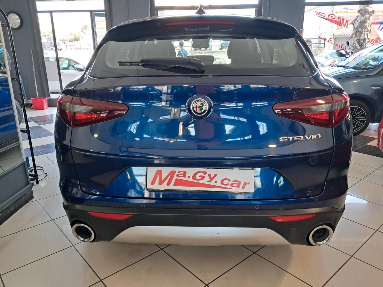 Alfa Romeo Stelvio 2.2 Td 160 cv AT8 RWD Business