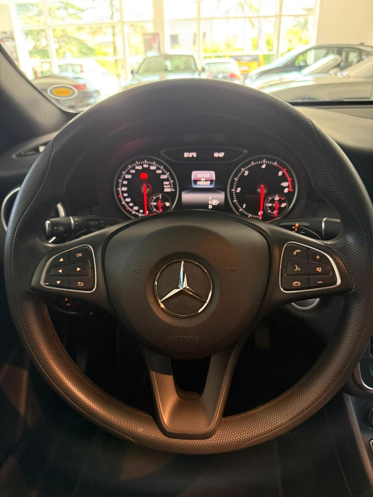 Mercedes-benz A 180 A 180 d Automatic Premium
