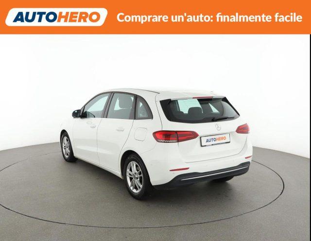MERCEDES-BENZ B 180 d Automatic Executive