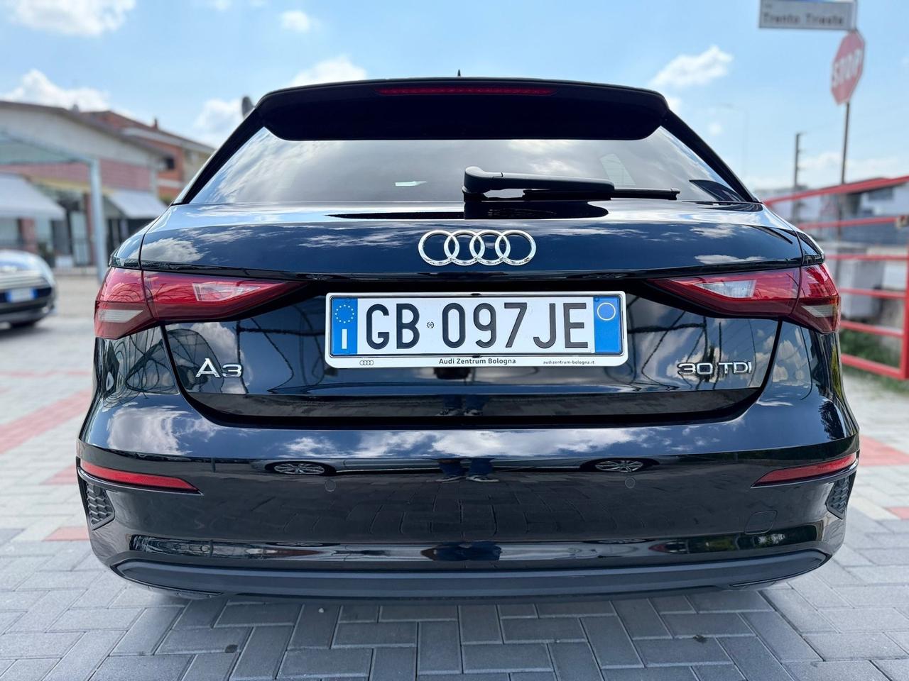 Audi A3 SPB 30TDI 116CV*RADAR*UNICO PROPRIETARIO